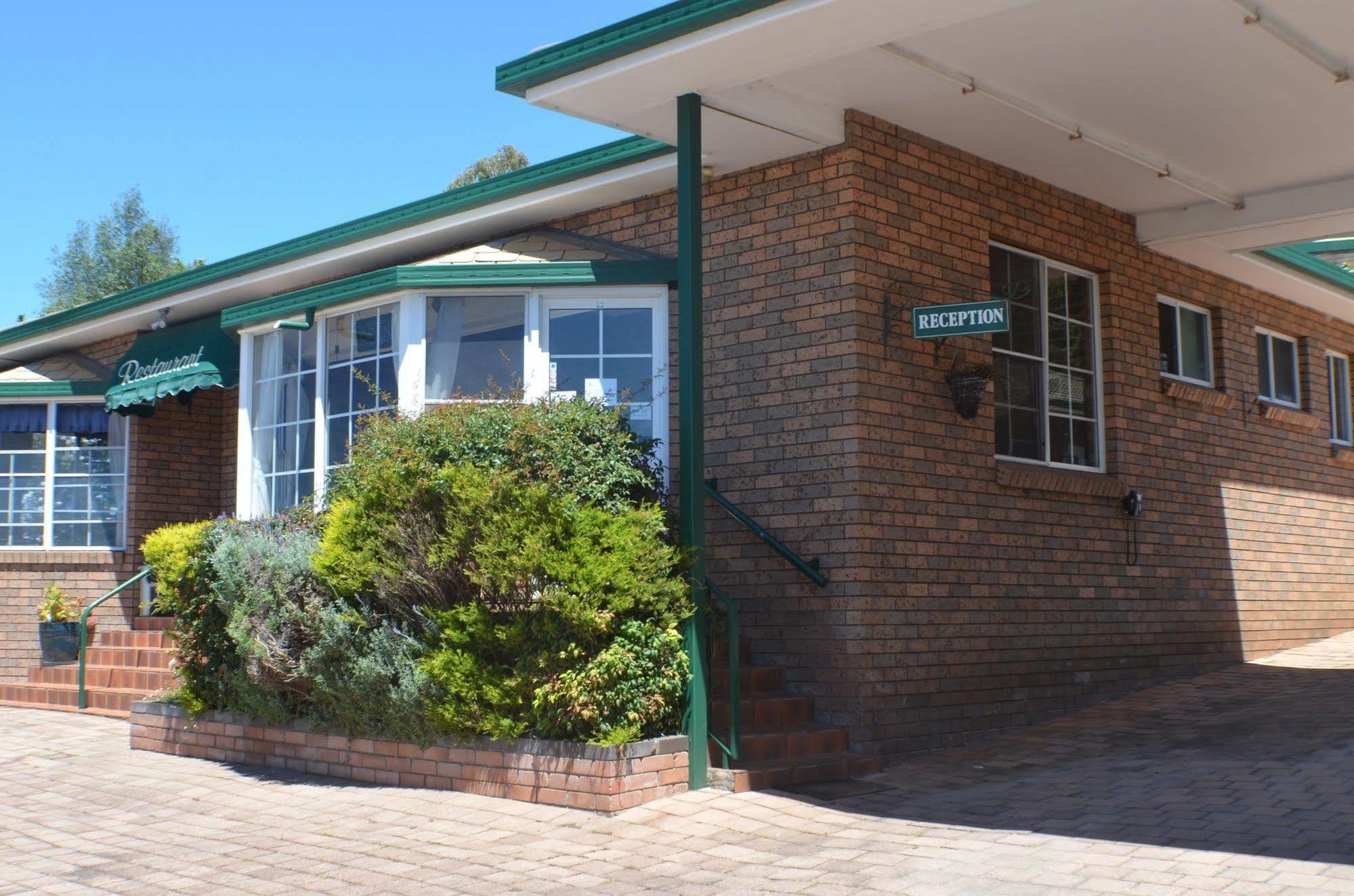 Deer Park Motor Inn Armidale Exteriér fotografie